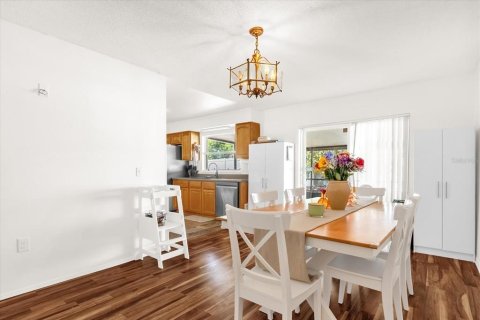 Casa en venta en Casselberry, Florida, 3 dormitorios, 166.67 m2 № 2236063 - foto 14