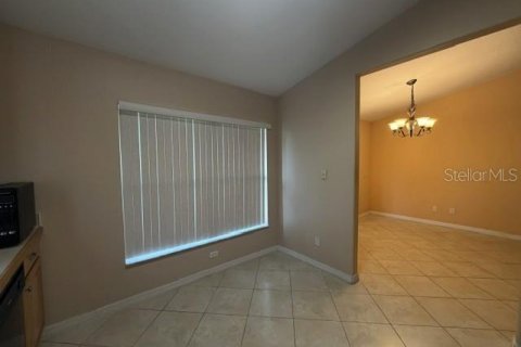 Villa ou maison à louer à Winter Springs, Floride: 3 chambres, 146.32 m2 № 2284591 - photo 15
