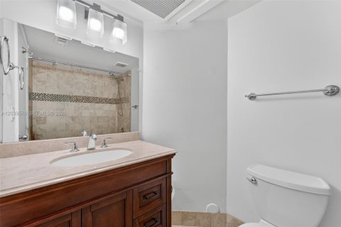 Copropriété à vendre à Oakland Park, Floride: 2 chambres, 96.43 m2 № 2083559 - photo 17