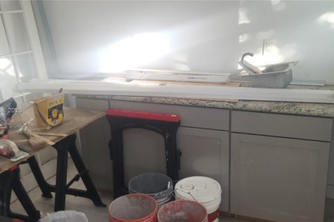 Villa ou maison à vendre à Hallandale Beach, Floride: 2 chambres, 115.85 m2 № 1922265 - photo 10