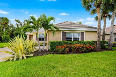 Casa en venta en Bradenton, Florida, 3 dormitorios, 137.59 m2 № 1884697 - foto 1