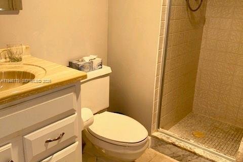 Снять в аренду кондоминиум в Пемброк-Пайнс, Флорида 2 спальни, 108.7м2, № 2002465 - фото 17