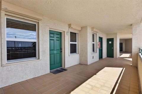Copropriété à vendre à Daytona Beach Shores, Floride: 2 chambres, 155.52 m2 № 2414980 - photo 13