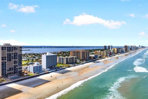 Copropriété à vendre à Daytona Beach Shores, Floride: 2 chambres, 155.52 m2 № 2414980 - photo 10