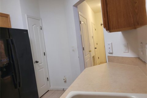 Condo in Orlando, Florida, 2 bedrooms  № 1392073 - photo 3