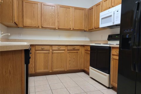 Condo in Orlando, Florida, 2 bedrooms  № 1392073 - photo 4