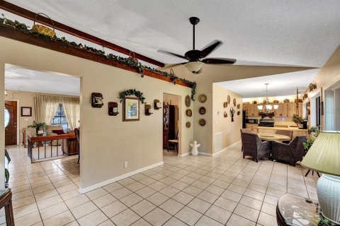 Villa ou maison à vendre à Cooper City, Floride: 4 chambres, 170.1 m2 № 2085228 - photo 19