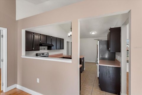 House in Ocoee, Florida 3 bedrooms, 151.24 sq.m. № 2150984 - photo 7
