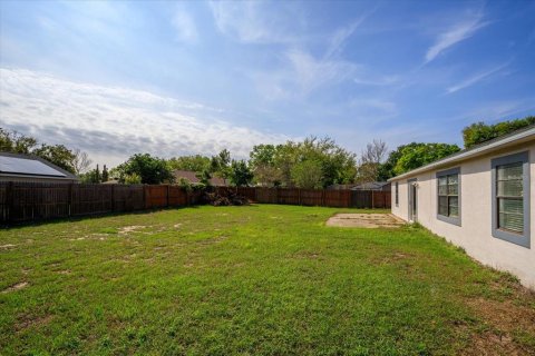 House in Ocoee, Florida 3 bedrooms, 151.24 sq.m. № 2150984 - photo 22