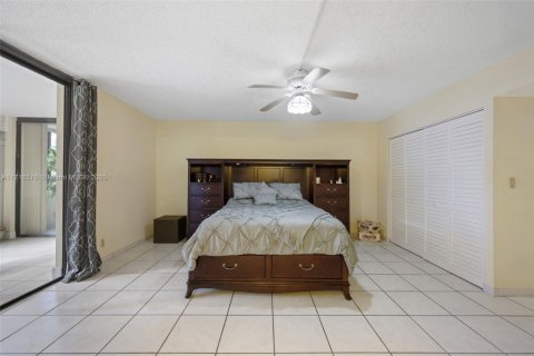 Condo in Aventura, Florida, 3 bedrooms № 2060084 - photo 16