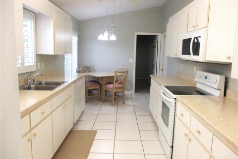 House in Dunnellon, Florida 3 bedrooms, 131.18 sq.m. № 1616240 - photo 3