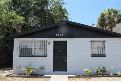 Appartement à louer à Tampa, Floride: 2 chambres, 60.39 m2 № 1906072 - photo 1