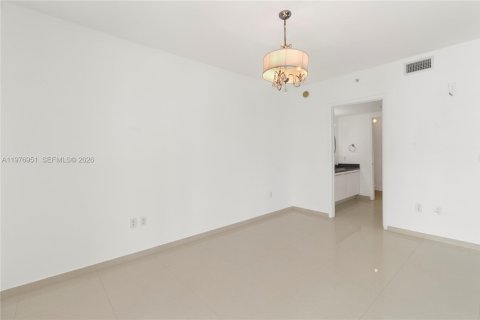 Condominio en venta en Miami, Florida, 2 dormitorios, 108.88 m2 № 2043930 - foto 22