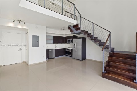 Condominio en venta en Miami, Florida, 2 dormitorios, 108.88 m2 № 2043930 - foto 14