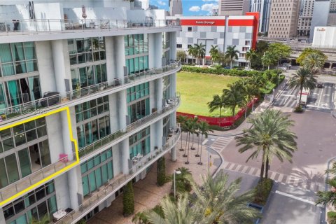 Condominio en venta en Miami, Florida, 2 dormitorios, 108.88 m2 № 2043930 - foto 2