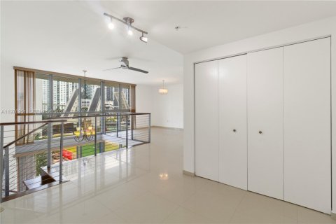 Condominio en venta en Miami, Florida, 2 dormitorios, 108.88 m2 № 2043930 - foto 24