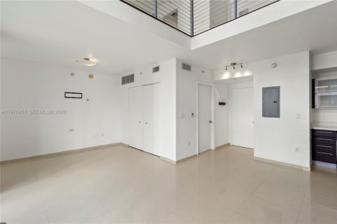 Condominio en venta en Miami, Florida, 2 dormitorios, 108.88 m2 № 2043930 - foto 13