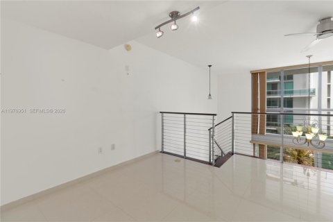 Condominio en venta en Miami, Florida, 2 dormitorios, 108.88 m2 № 2043930 - foto 25