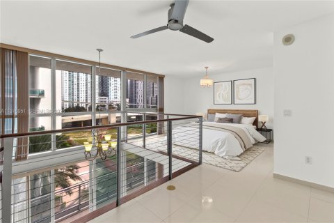 Condominio en venta en Miami, Florida, 2 dormitorios, 108.88 m2 № 2043930 - foto 8
