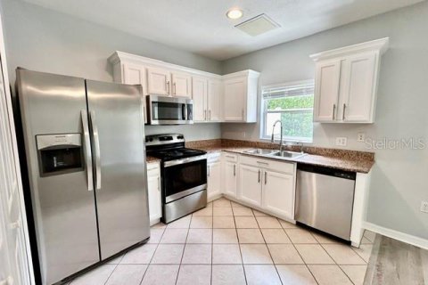 Adosado en alquiler en Bradenton, Florida, 3 dormitorios, 118.54 m2 № 2283651 - foto 6
