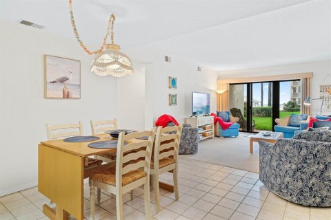 Condominio en alquiler en New Smyrna Beach, Florida, 2 dormitorios, 87.7 m2 № 1430444 - foto 8
