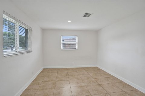 Casa en venta en Cooper City, Florida, 3 dormitorios, 82.22 m2 № 2384971 - foto 19