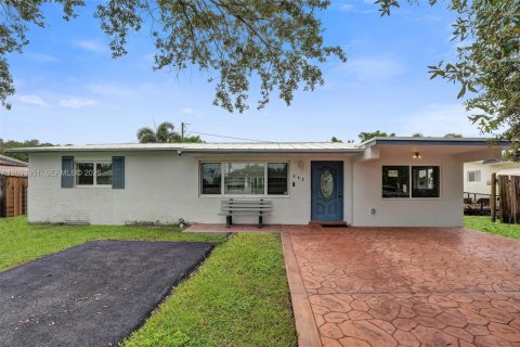 Casa en Cooper City, Florida 3 dormitorios, 82.22 m2 № 2384971