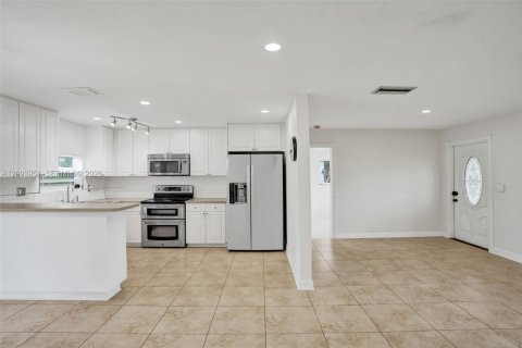 Casa en venta en Cooper City, Florida, 3 dormitorios, 82.22 m2 № 2384971 - foto 11
