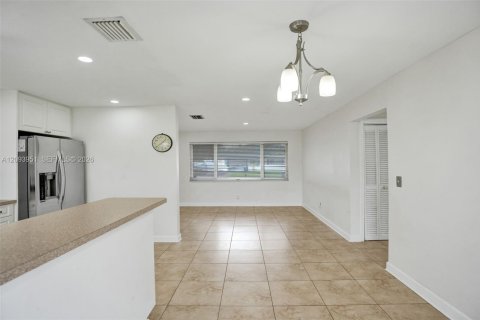 Casa en venta en Cooper City, Florida, 3 dormitorios, 82.22 m2 № 2384971 - foto 15