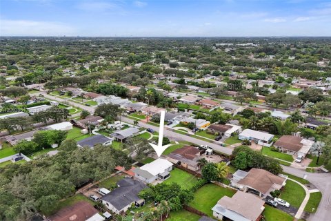 Casa en venta en Cooper City, Florida, 3 dormitorios, 82.22 m2 № 2384971 - foto 29
