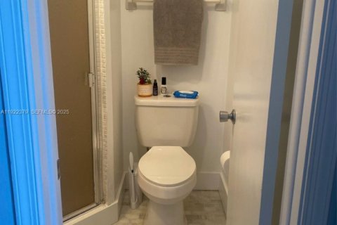 Copropriété à vendre à Davie, Floride: 2 chambres, 102.19 m2 № 2077667 - photo 16