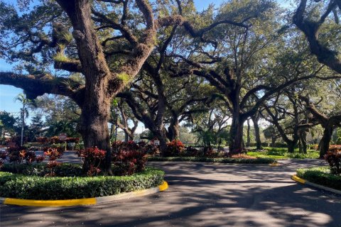 Copropriété à vendre à Davie, Floride: 2 chambres, 102.19 m2 № 2077667 - photo 9