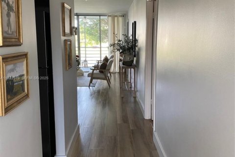 Copropriété à vendre à Davie, Floride: 2 chambres, 102.19 m2 № 2077667 - photo 12