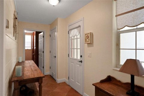Casa en venta en Temple Terrace, Florida, 4 dormitorios, 379.51 m2 № 1190688 - foto 20