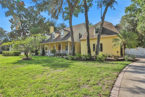 Casa en venta en Temple Terrace, Florida, 4 dormitorios, 379.51 m2 № 1190688 - foto 2