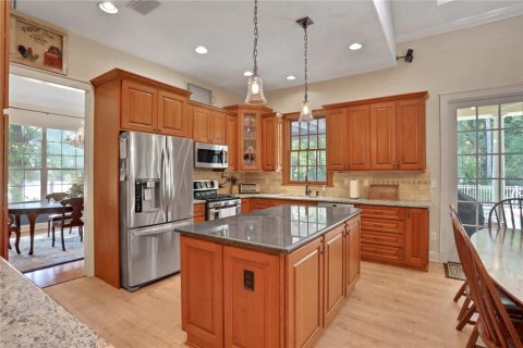 Casa en venta en Temple Terrace, Florida, 4 dormitorios, 379.51 m2 № 1190688 - foto 28