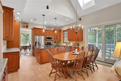 Casa en venta en Temple Terrace, Florida, 4 dormitorios, 379.51 m2 № 1190688 - foto 27