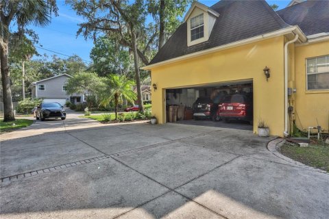 Casa en venta en Temple Terrace, Florida, 4 dormitorios, 379.51 m2 № 1190688 - foto 10