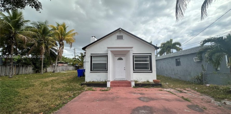 Casa en Hollywood, Florida 3 dormitorios, 107.77 m2 № 2077926