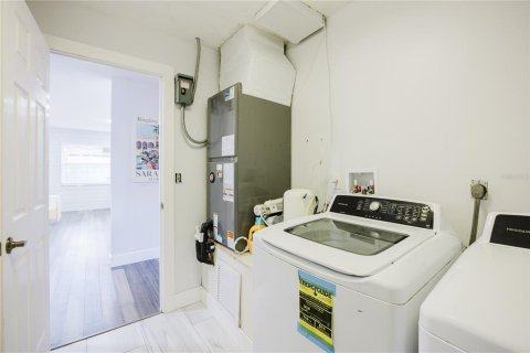 Villa ou maison à vendre à Venice, Floride: 3 chambres, 167.5 m2 № 2321433 - photo 19