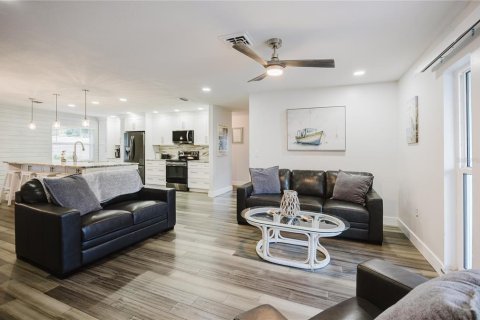 Villa ou maison à vendre à Venice, Floride: 3 chambres, 167.5 m2 № 2321433 - photo 24