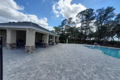 House in Davenport, Florida 3 bedrooms, 181.62 sq.m. № 2416648 - photo 15