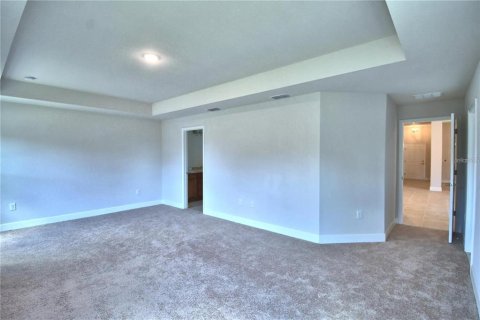 House in Davenport, Florida 3 bedrooms, 181.62 sq.m. № 2416648 - photo 8