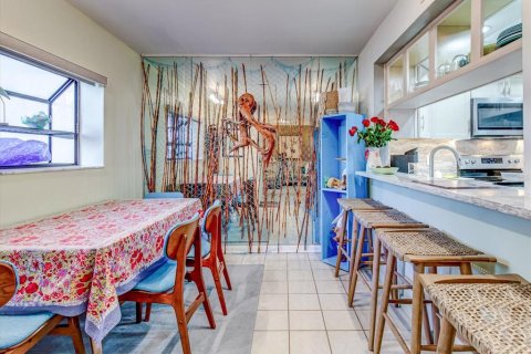 Condominio en venta en Tarpon Springs, Florida, 2 dormitorios, 94.3 m2 № 1533818 - foto 19