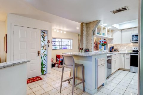 Condominio en venta en Tarpon Springs, Florida, 2 dormitorios, 94.3 m2 № 1533818 - foto 24