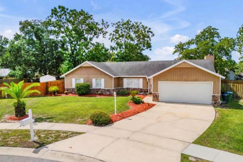 Casa en Winter Springs, Florida 3 dormitorios, 162.39 m2 № 2375440