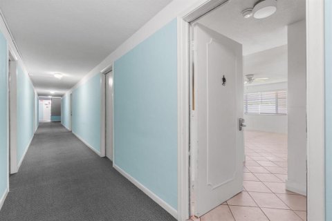 Copropriété à vendre à Pompano Beach, Floride: 1 chambre, 70.23 m2 № 2370610 - photo 22
