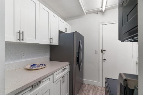 Copropriété à vendre à Pompano Beach, Floride: 1 chambre, 70.23 m2 № 2370610 - photo 5