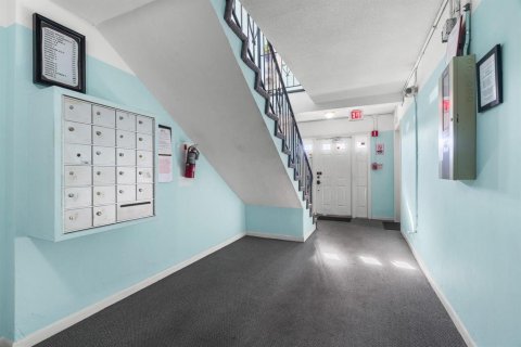 Copropriété à vendre à Pompano Beach, Floride: 1 chambre, 70.23 m2 № 2370610 - photo 23