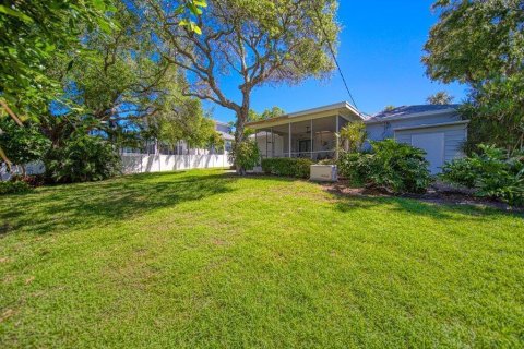 Villa ou maison à louer à Stuart, Floride: 3 chambres, 193.24 m2 № 2410789 - photo 20
